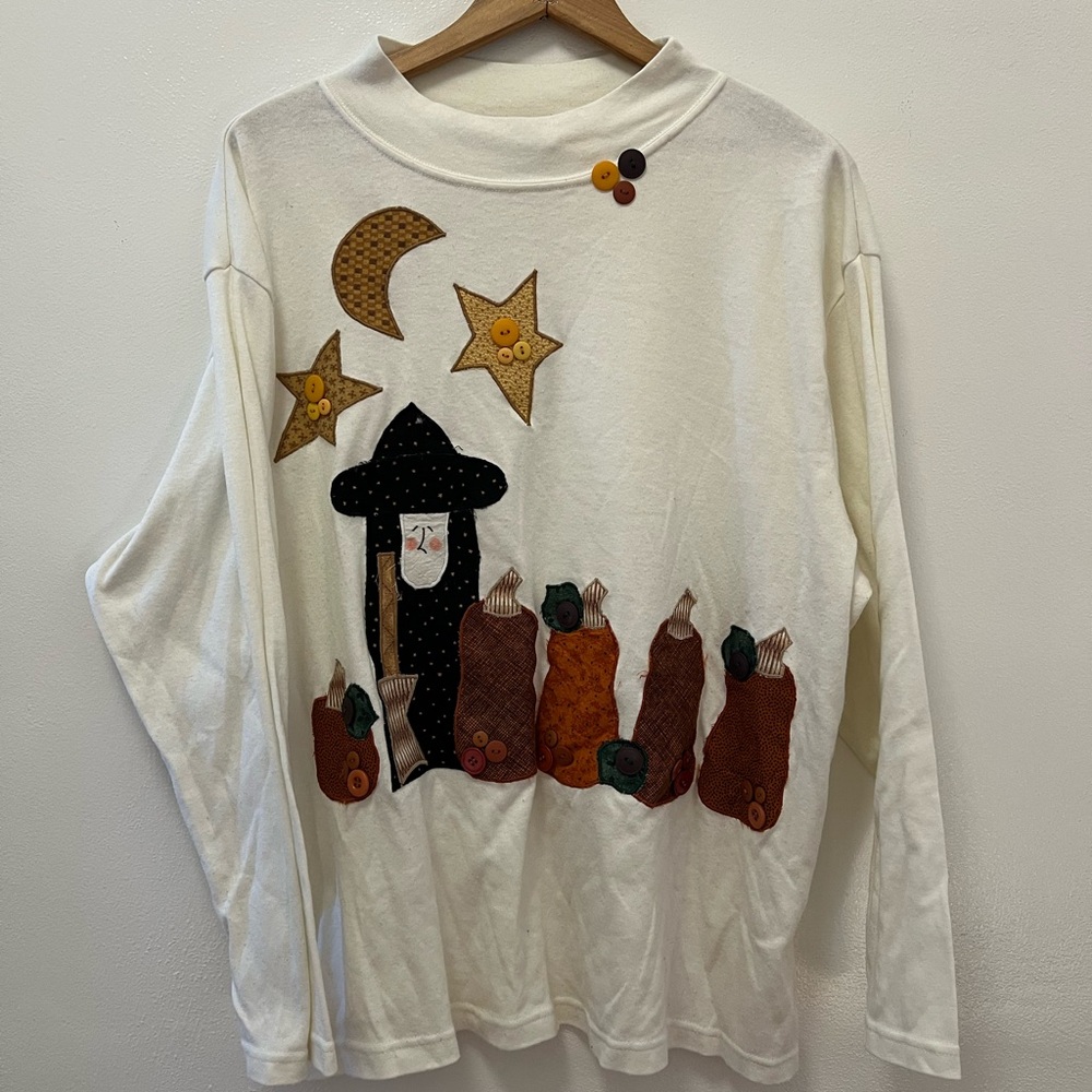 Bobbie Brooks White Halloween Long Sleeve Shirt